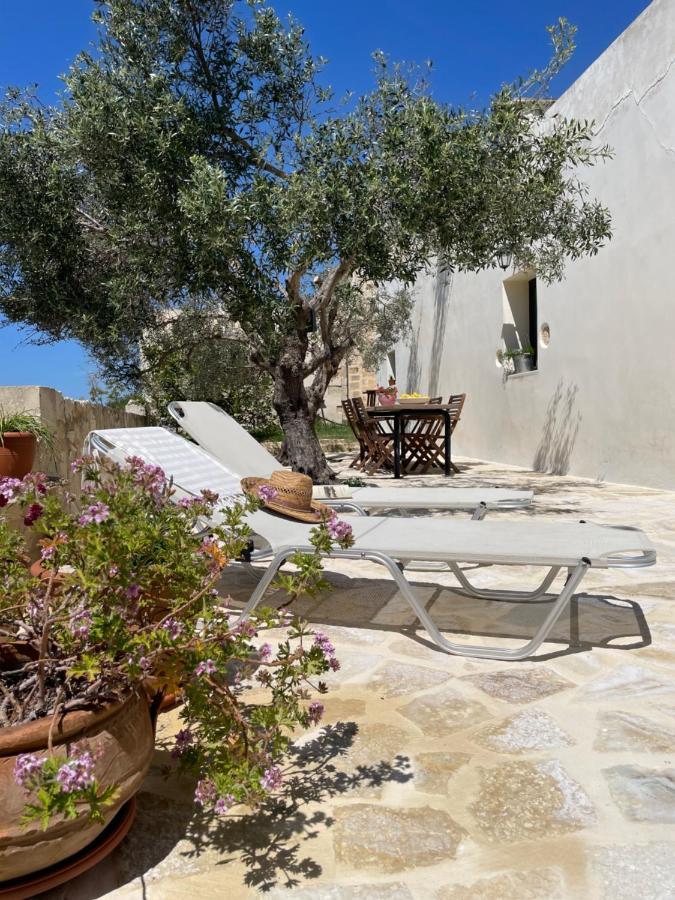 Petra & Elia Villa Megala Chorafia Exteriör bild